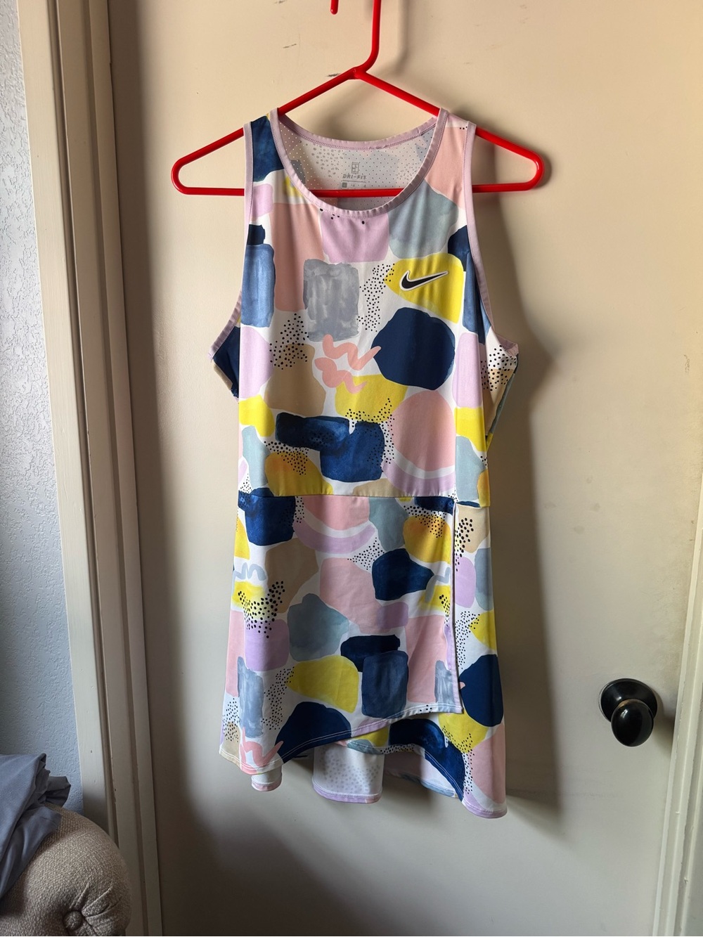 Nike WOMENS Multicolor Abstract TENNIS 🎾 Dress - Pink, Blue & Yellow